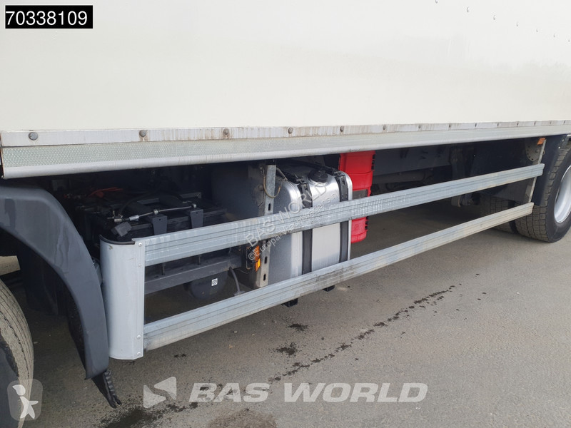 Kamion Scania P320 P 6X2 3000kg adebordwand...