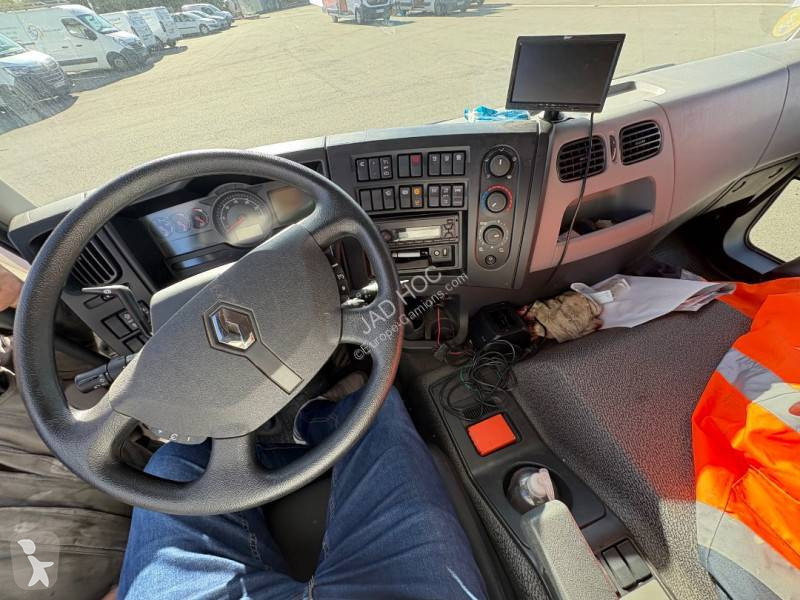 Renault 380 truck