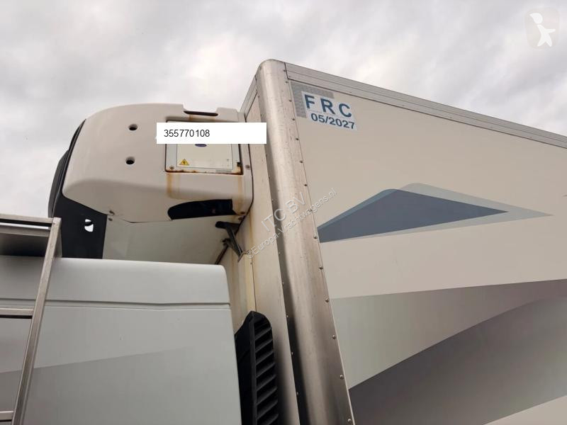 شاحنة Renault D 19 WIDE / CARRIER FRAPPA /...