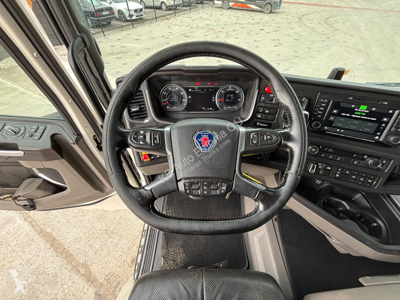 Kamion Scania R 650 6x4 FU STEE / RETARDER /...