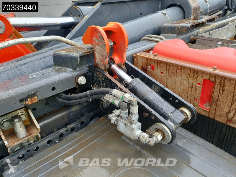 Kamion Mercedes 2640 6X4 Dalby containersystem...
