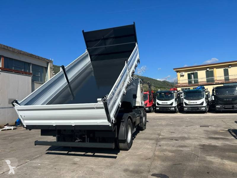 Lastbil Iveco 180E32