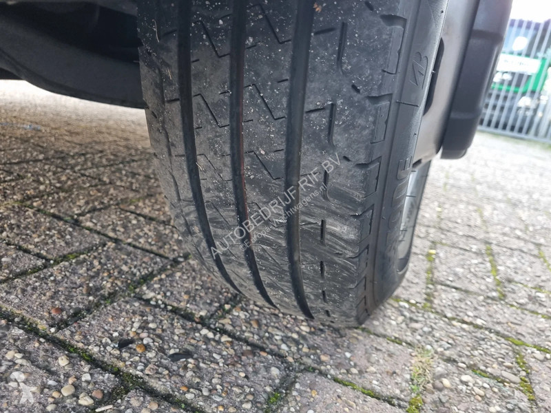 Kamion Iveco 35C16/ 3.0D/ Chassiscab/ WB 410/...