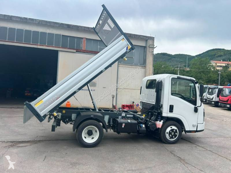 Kamion Isuzu