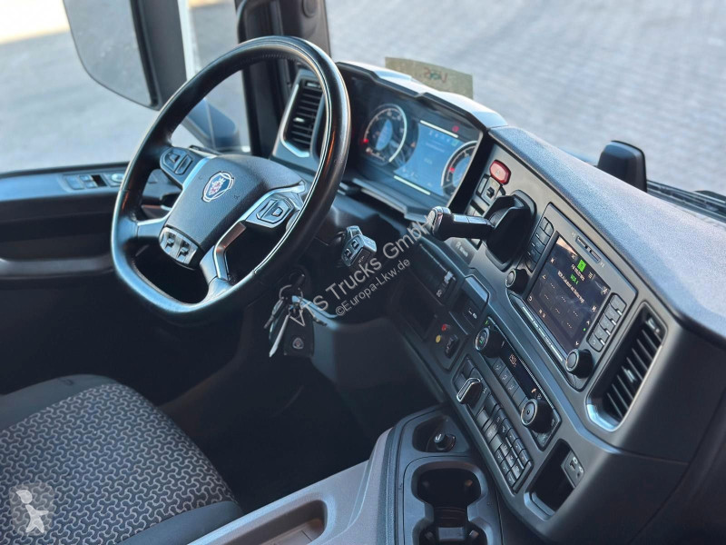 Kamion Scania P320 4x2   Pritsche/HIAB XHiDOU...
