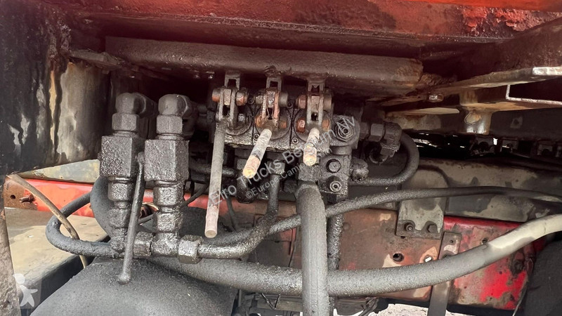 Kamion Scania G94 - 220 (EURO 2 / MANUA PUMP /...