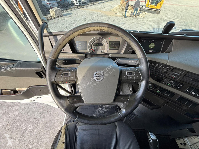 Kamion Volvo 540 6x2 CHASSIS L=7566 mm