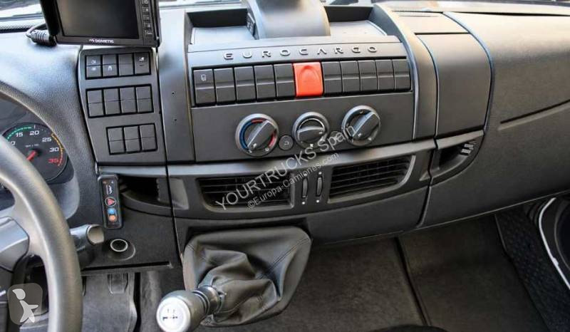 Iveco 100 E 19 truck