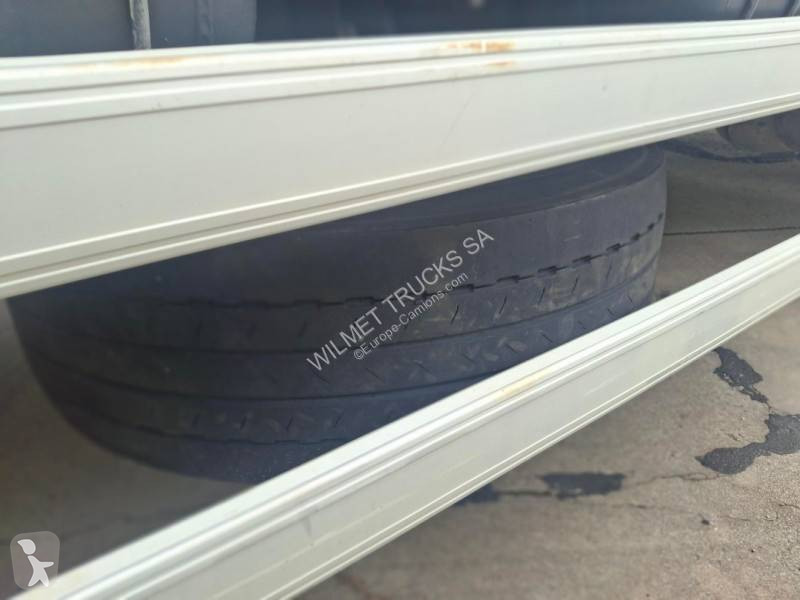 شاحنة DAF 530