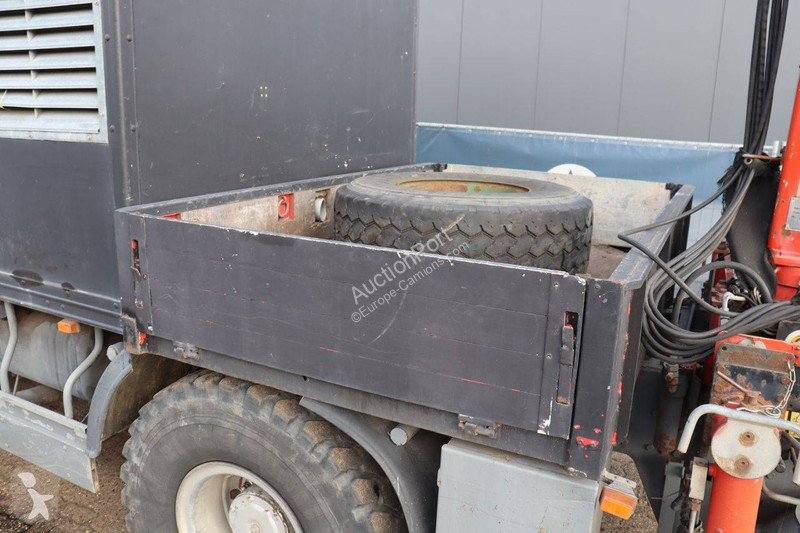 Iveco Utility Truck with Palfinger PK 500 Crane...