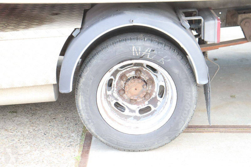 Iveco  35C18 truck
