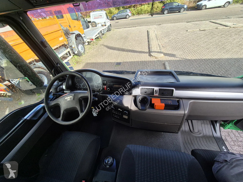 Lastbil MAN 26.400 6X2 Pritsche/ Crane Terex...