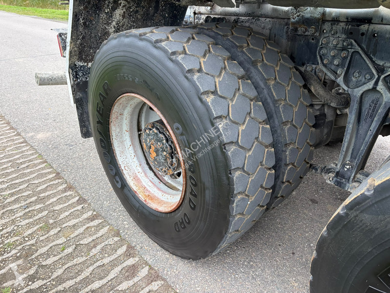 Kamion MAN TGA 8x4 Schwing Stetter 9m3 Concrete...