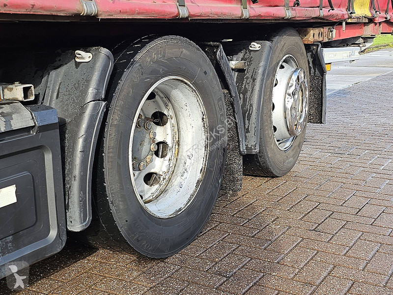 Camião Mercedes ACTROS 2642