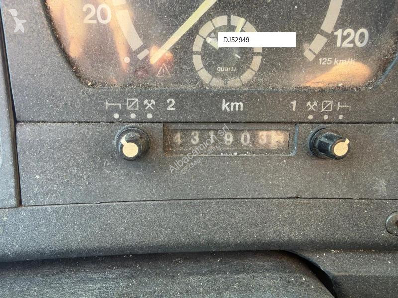 Scania 124 truck