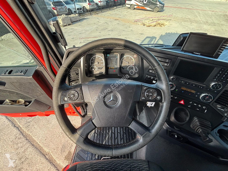 Lastbil Mercedes 3251 8x4*4 BOX L=6237 mm