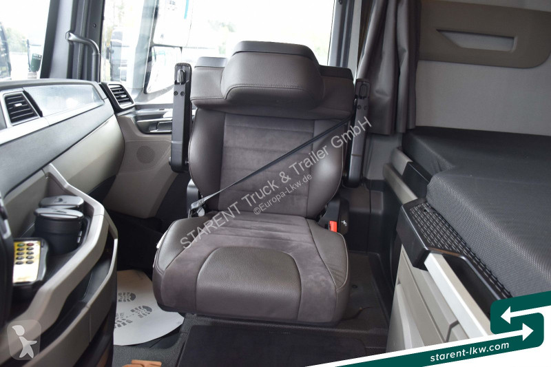 شاحنة MAN 33.520 6x4 Asphalt Thermomulde Retarder