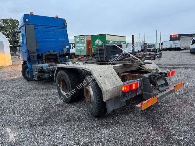 Teherautó Iveco LD 260E43 6x2 Fahrgestell