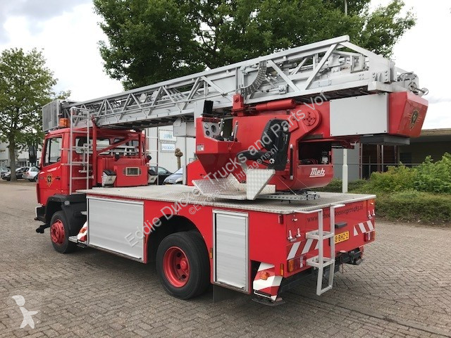 Kamion Mercedes SKYWORKER / LADDERWAGEN
