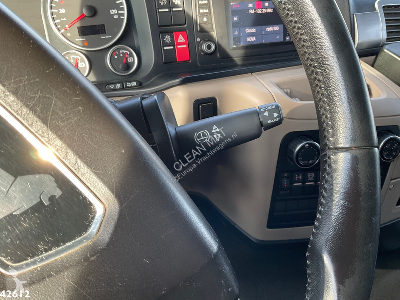 Camion MAN TGS 8x2 Euro 6 HMF 26 Tonmeter...