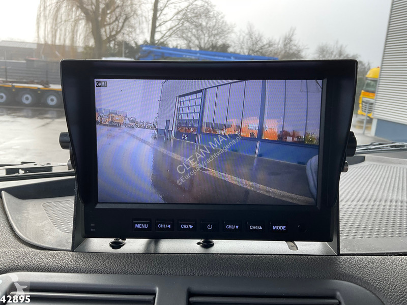 Kamion DAF FAS  460 Euro 6 Palfinger...