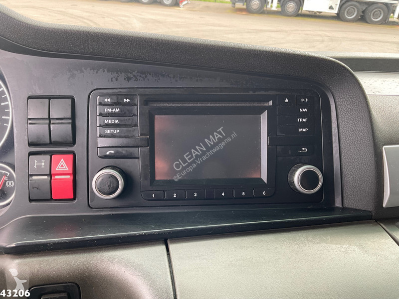 Kamion MAN 28.440 Fassi 29 Tonmeter laadkraan