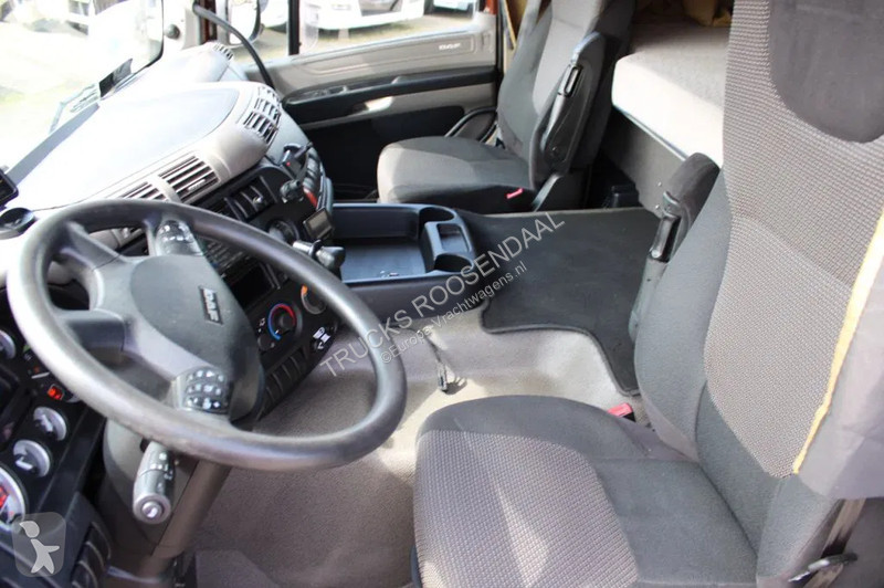 Kamion DAF 220 + lift + euro 5