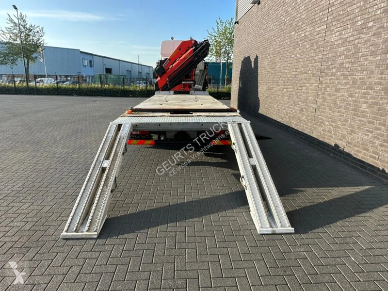 Camión DAF CF 450 8X2 OPRIJWAGEN/MACHINE...