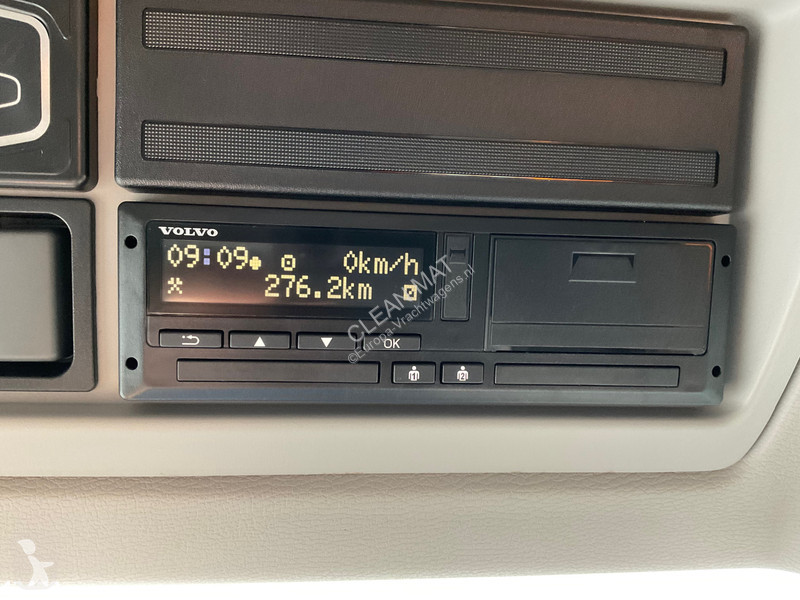 Kamion Volvo 350 Hyva 14 Ton portaalarmsysteem