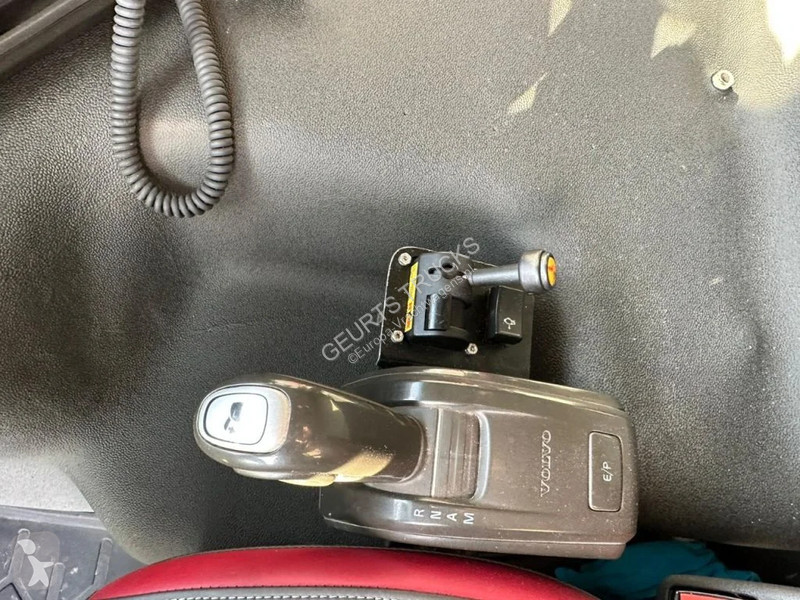 Kamion Volvo 540 10X4 10X4 HEAVY DUTY MINING KH...