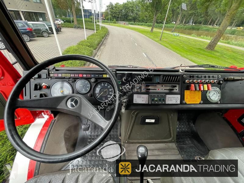 Vrachtwagen Unimog FIRE TRUCK 1000L (5x IN...