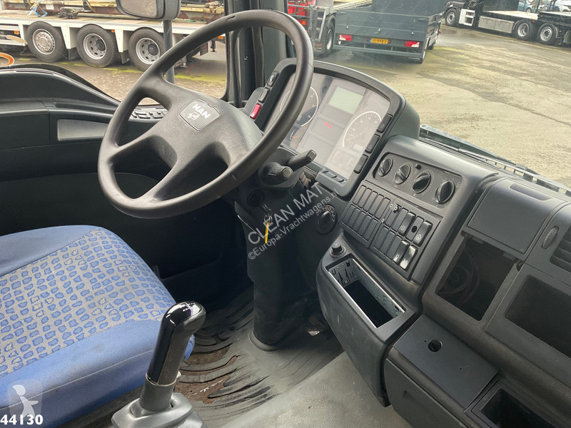 Kamion MAN 33.363 6x6 Kipper 12m³ Manual Full...