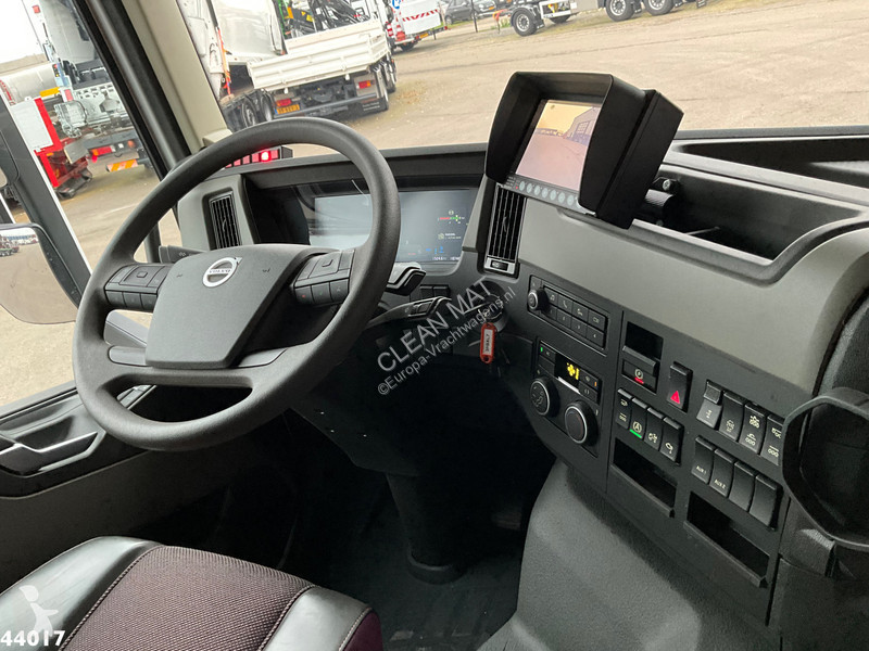 Camion Volvo 420 8x2 Hiab 25 Tonmeter laadkraan...