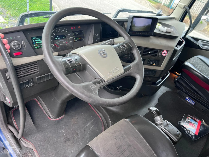 Camion Volvo 500 8X2 EURO 6 + PALFINGER T22...