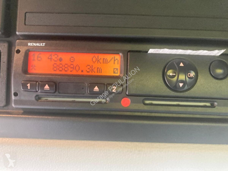 Vägmaskiner Renault ENGIN DE VOIRIE AVEC...