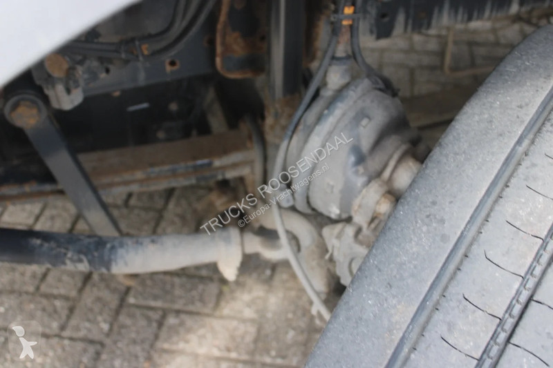 Kamion Mercedes 1218 + EURO 5 + manual