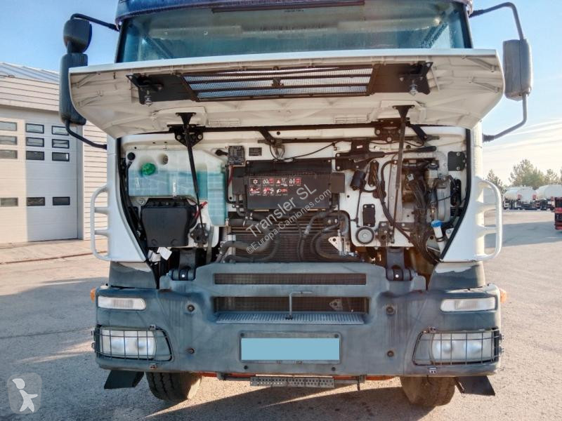 Camion Iveco AD 260 T 44