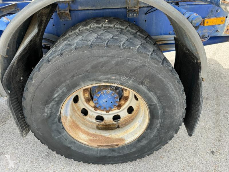 Camion Volvo 250
