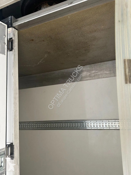 Kamion DAF 55220 CARRIER / MULTITEMPERATUUR /...