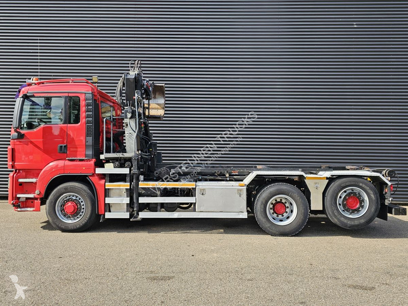 Vrachtwagen MAN 26.400 6x2 / 6x4 / HMF Z KRAAN...