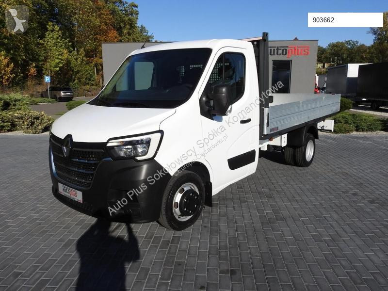 Véhicule utilitaire Renault MASTER SKRZYNIA...