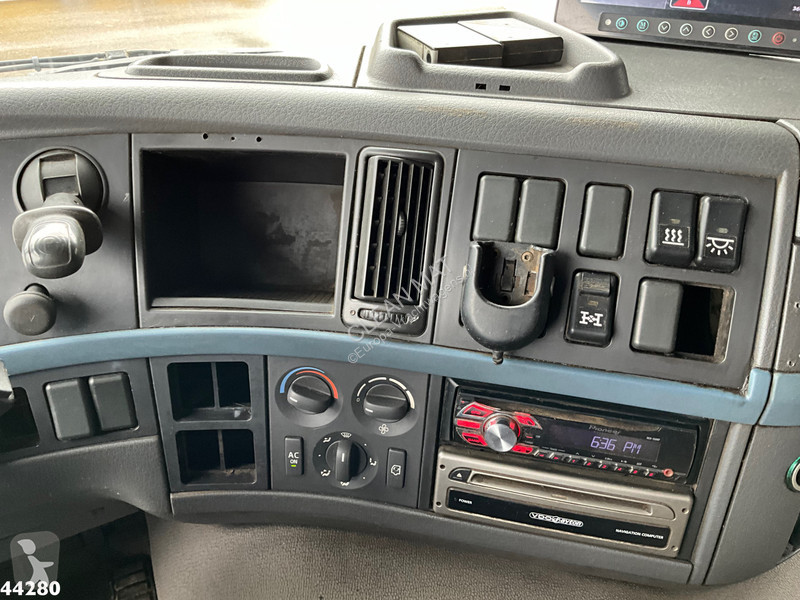 Camion Volvo 400 8x4 Manual Wicom Combi