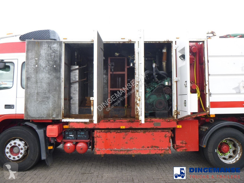 Lastbil Volvo FM 9 6X4 RHD Eurovac 1200 vacuum...