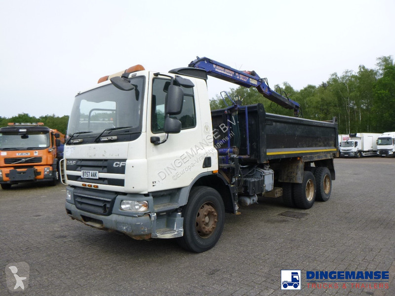 Camion DAF 75310 6x4 RHD tipper + HMF 1144 K-1...