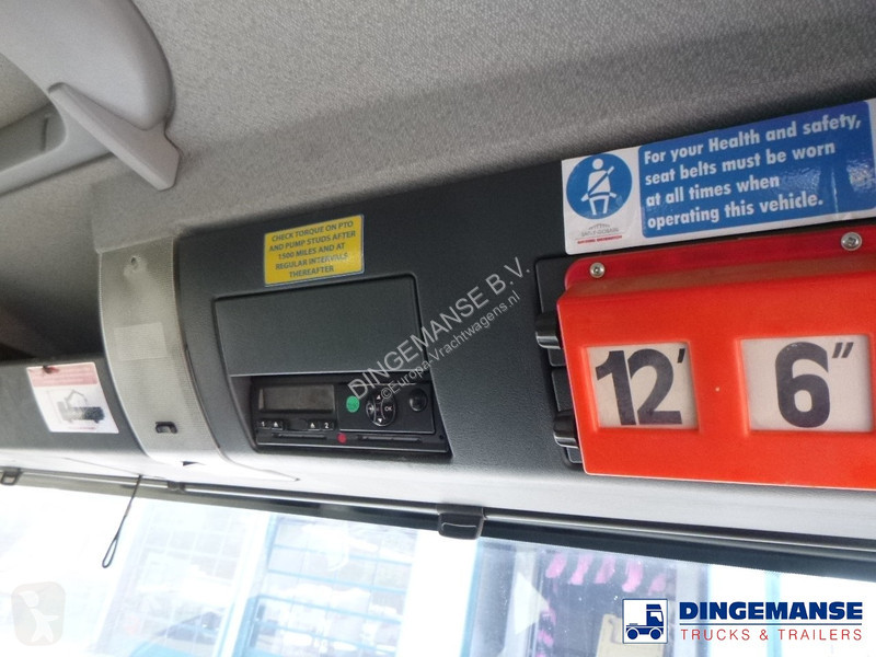 Camion MAN TGS 6X2 RHD + HMF 1420-K2 + grapple