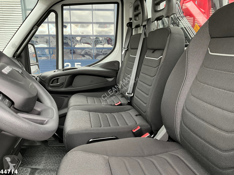 Vrachtwagen Iveco 72C18 HMF laadkraan 3,4...