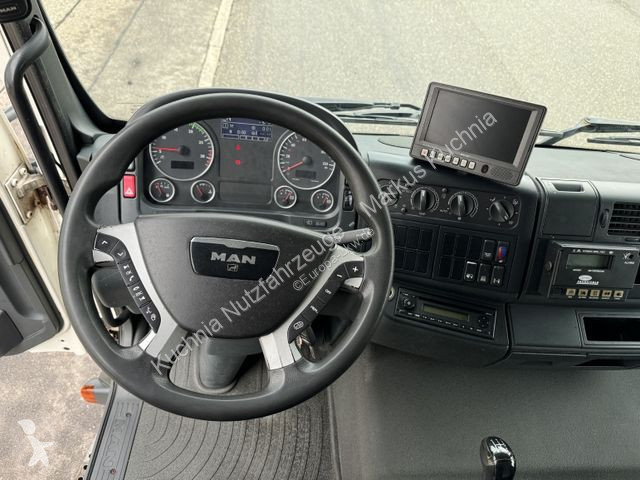 Kamion MAN 12.250 Tiefkühlkoffer 6,9m SUPRA 850...