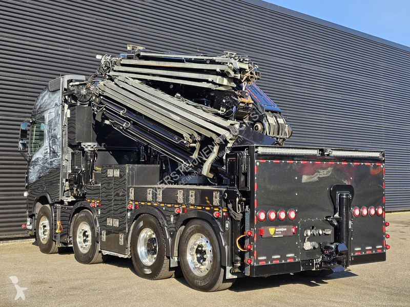 Kamion Volvo 8x2-6 / FASSI F1650 / JIB + WINCH...