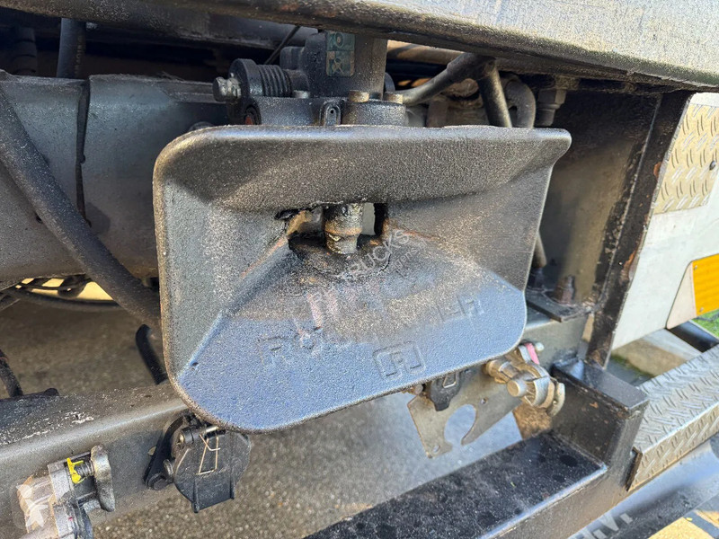 Kamion Volvo 12340 6X2 - EURO 3 + PALFINGER...
