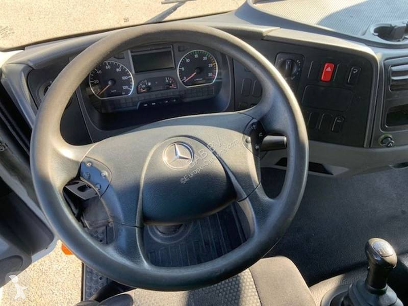 Lastbil Mercedes
